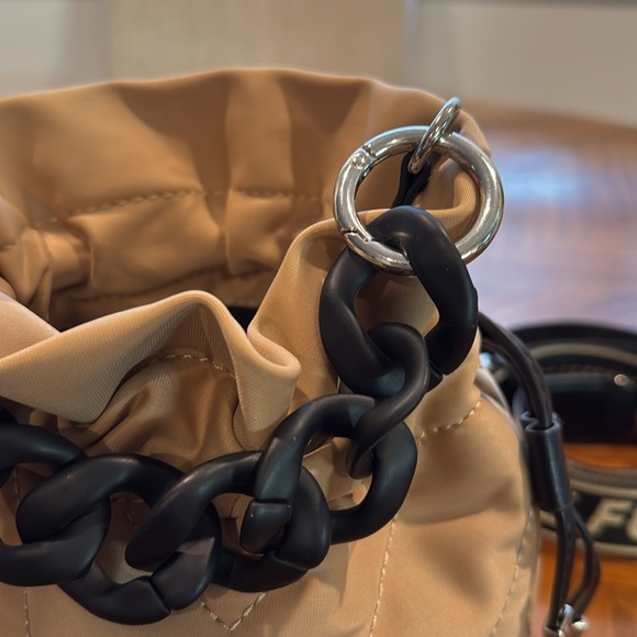 Zara “Have Fun” Bucket Sling - Picture 5 of 6